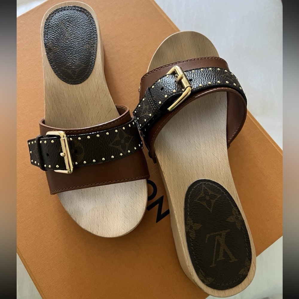 LOUIS VUITTON Brown Leather LV Monogram Cottage Mule Wood Clog Sandals 6.5 - Picture 16 of 17
